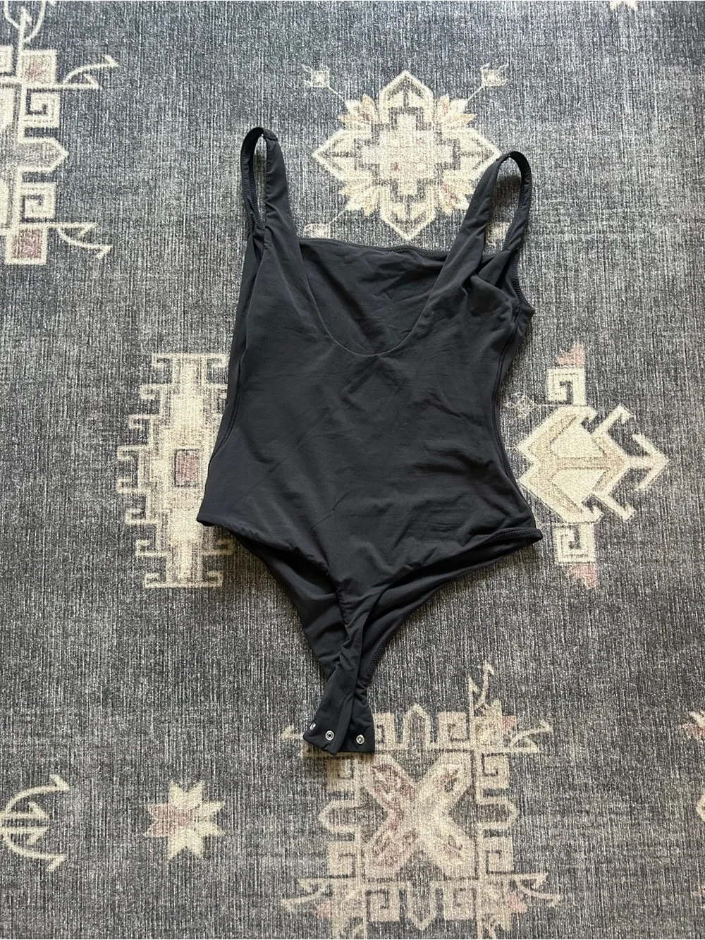 SKIMS Fits Everybody Square Neck Bodysuit
